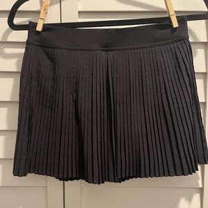 Lululemon varsity high-rise pleated tennis skirt